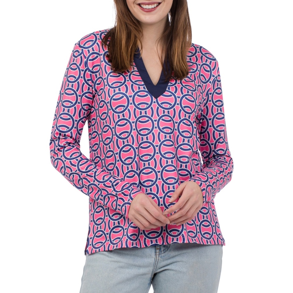 Veronica Top: Circle Link in Navy on Hot Pink